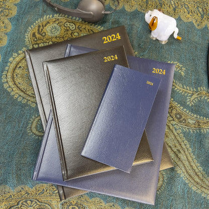 Classic White Week to View Diary Slim